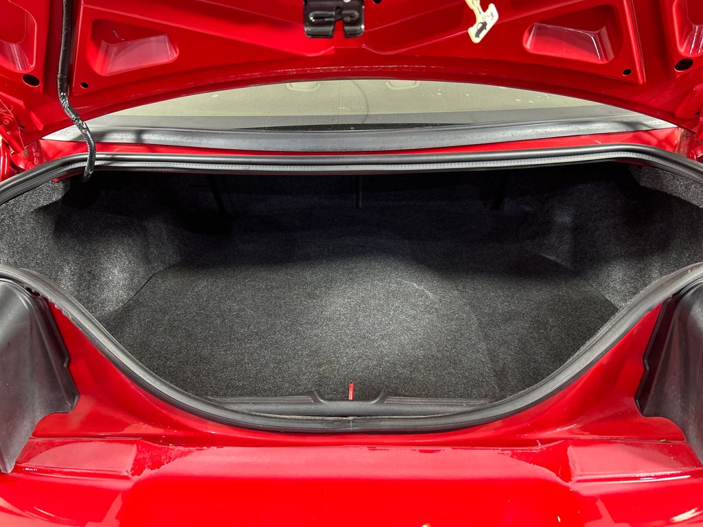 Used 2004 Red Ford GT image 17