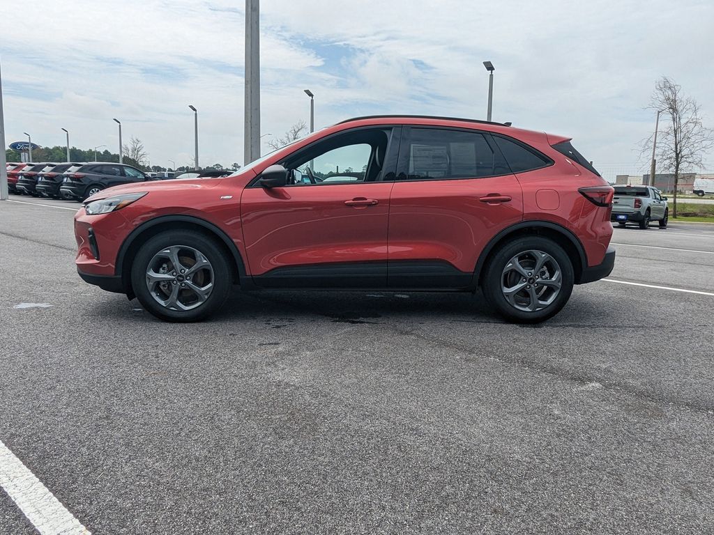 2025 Ford Escape ST-Line