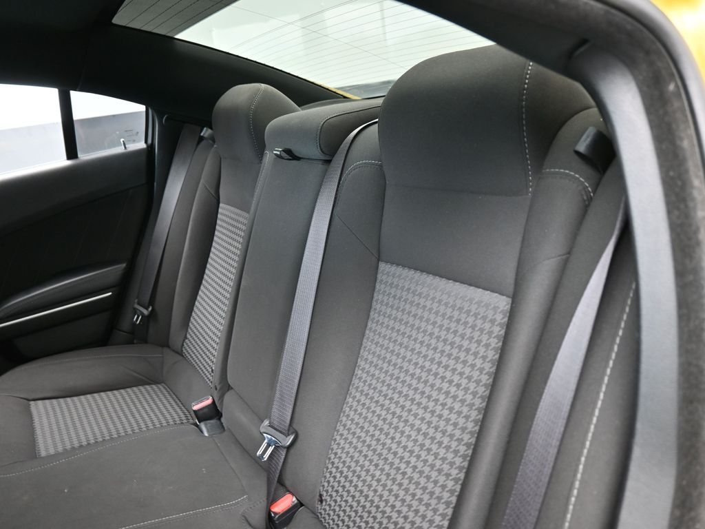 Used 2021 Gold Rush Pearlcoat Dodge R/T image 28