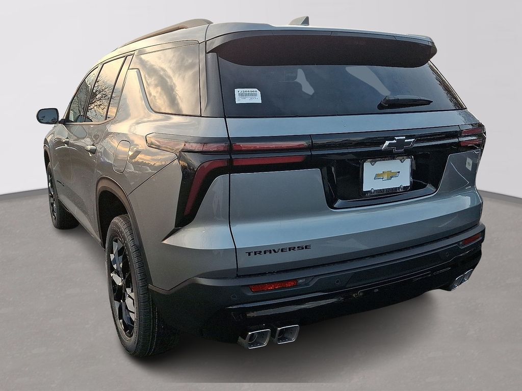Thumbnail: 2026 Chevrolet Traverse - 3