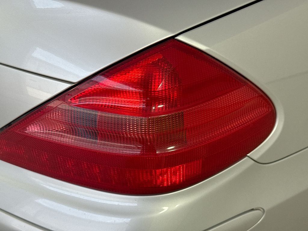 Used Car 2003 Mercedes-benz Sl-class  Sl 500 For Sale Under $15,000 In Austin, Texas
