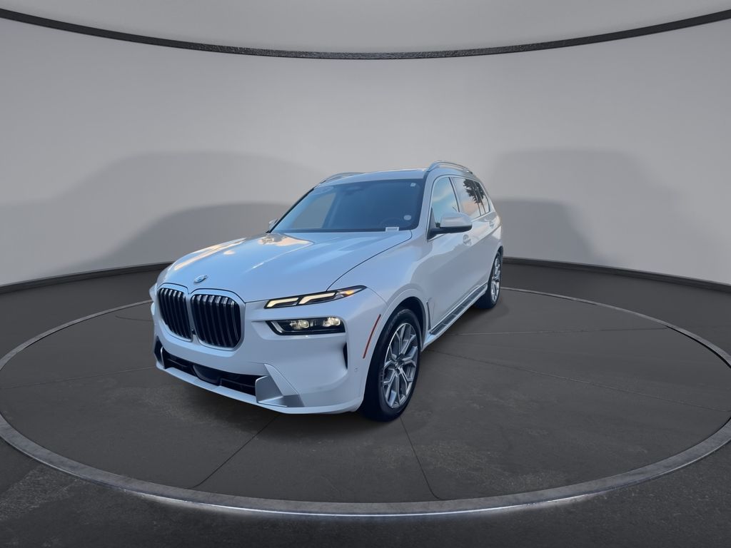 Thumbnail: 2026 BMW X7 - 4