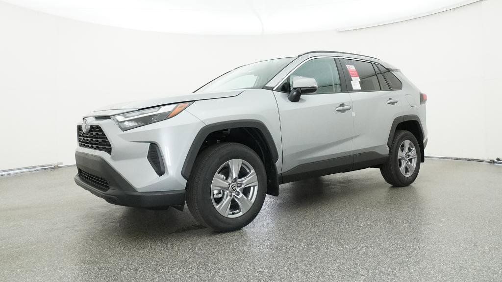 Thumbnail: 2025 Toyota RAV4 - 31