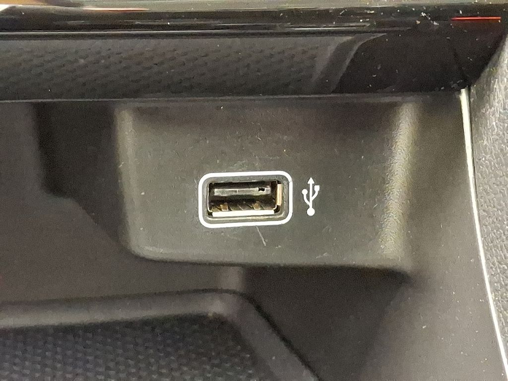 Thumbnail: 2019 Volkswagen Jetta - 25