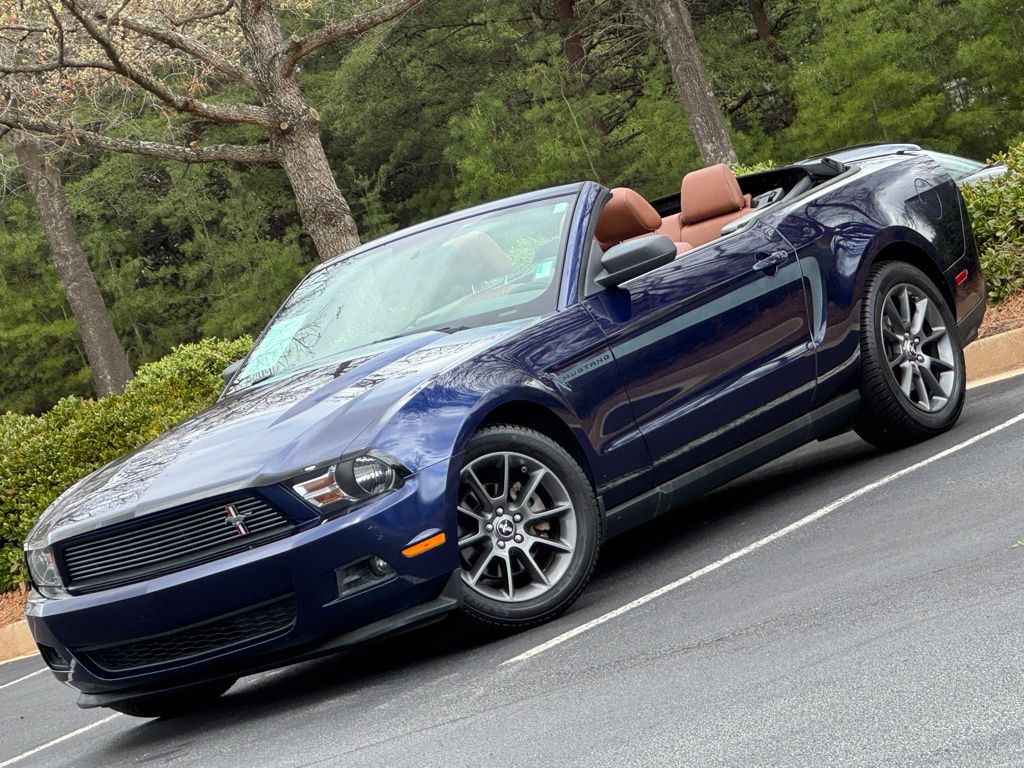 2011 Ford Mustang V6 Premium Convertible RWD