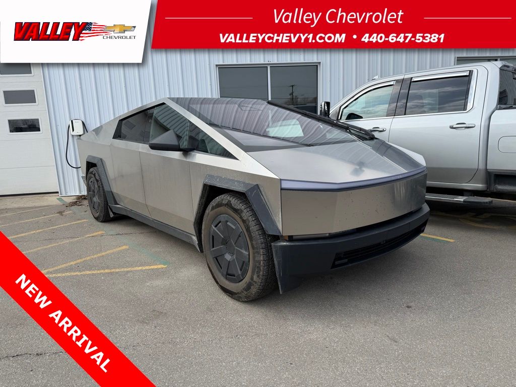 2025 Tesla Cybertruck Crew Cab AWD