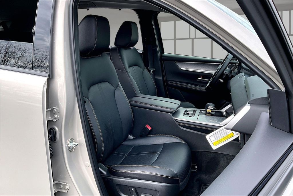 New 2026 Mazda CX-90 SUV