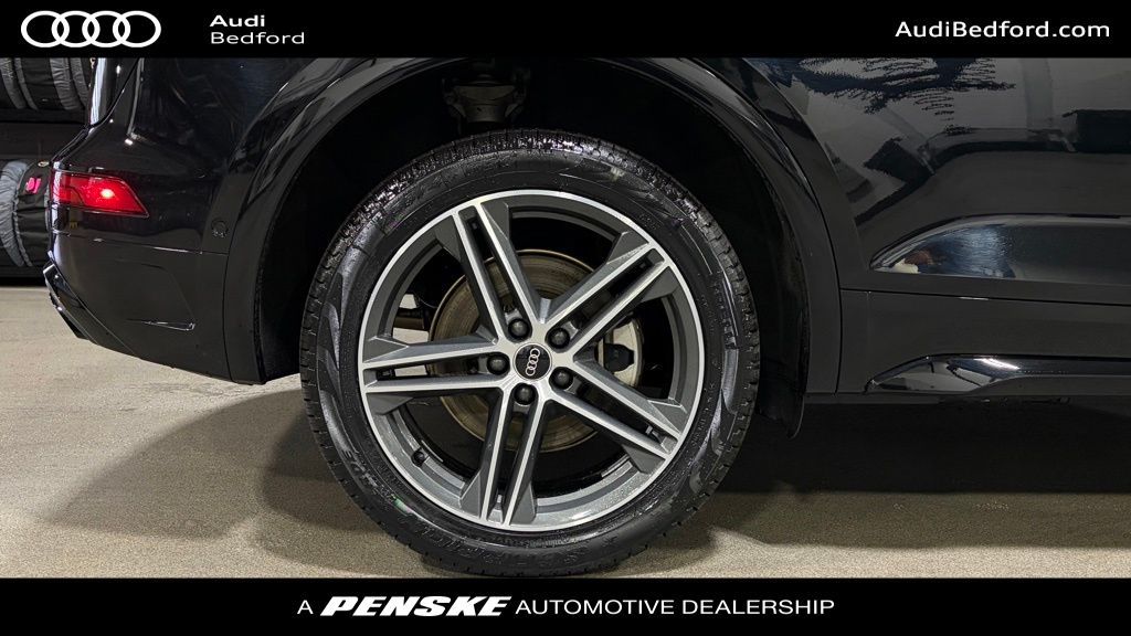 Thumbnail: 2023 Audi Q5 - 9