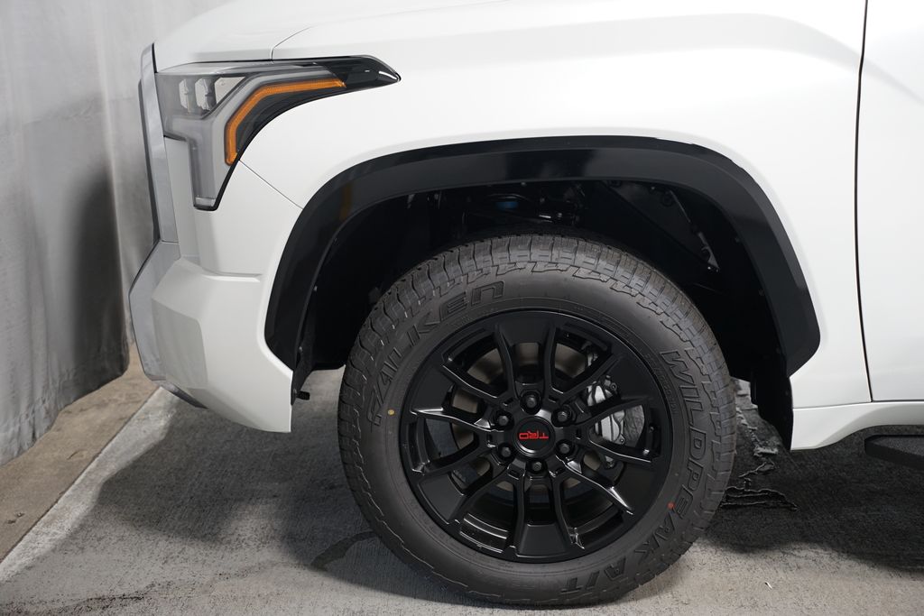 Thumbnail: 2025 Toyota Tundra - 5