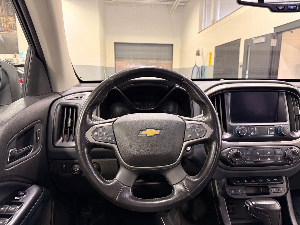 Thumbnail: 2021 Chevrolet Colorado - 23