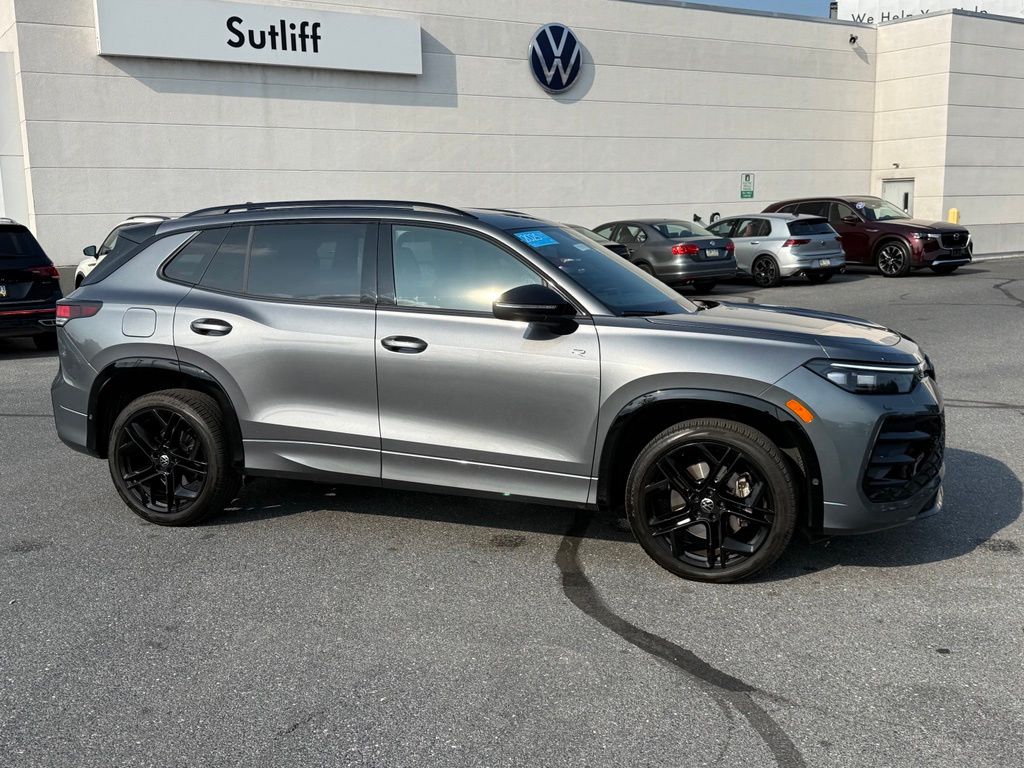 2025 Volkswagen Tiguan 2.0T SE R-Line Black Gray at Sutliff Volkswagen