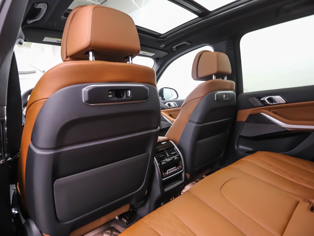 Thumbnail: 2026 BMW X5 - 20