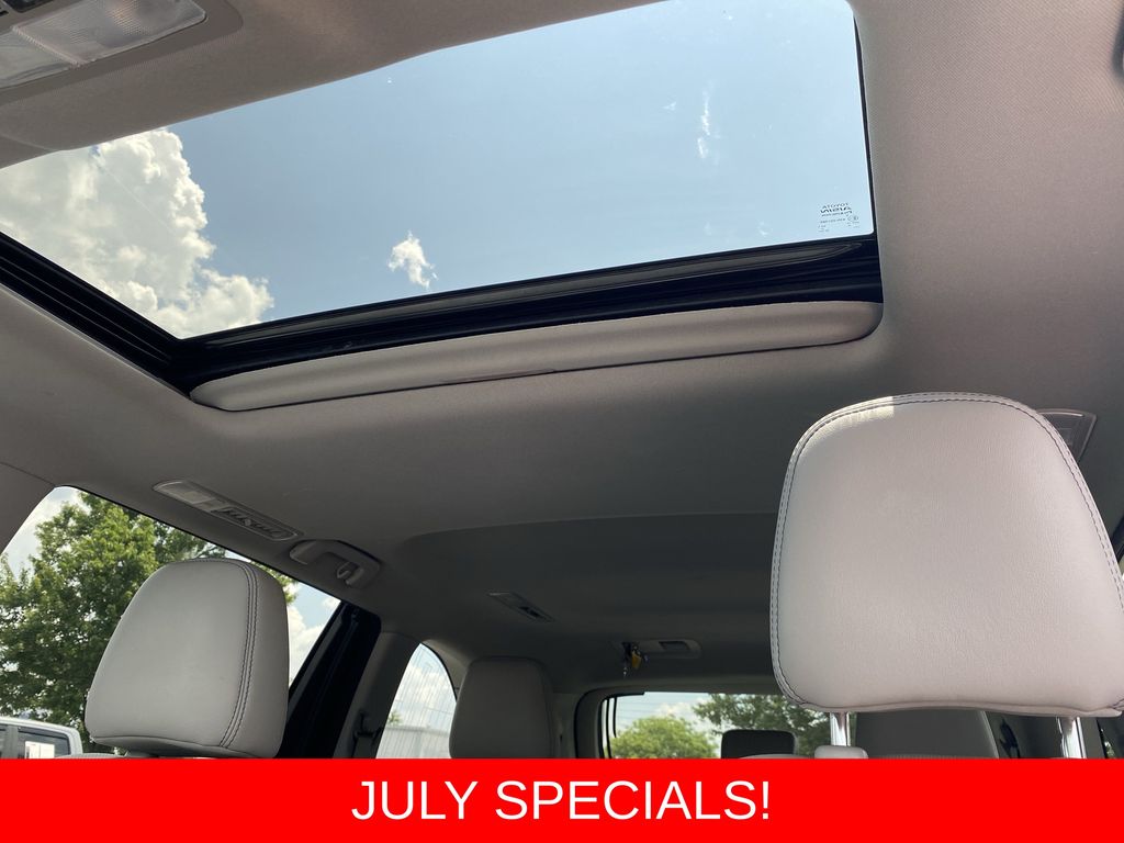 Used 2017 Toyota Highlander SUV