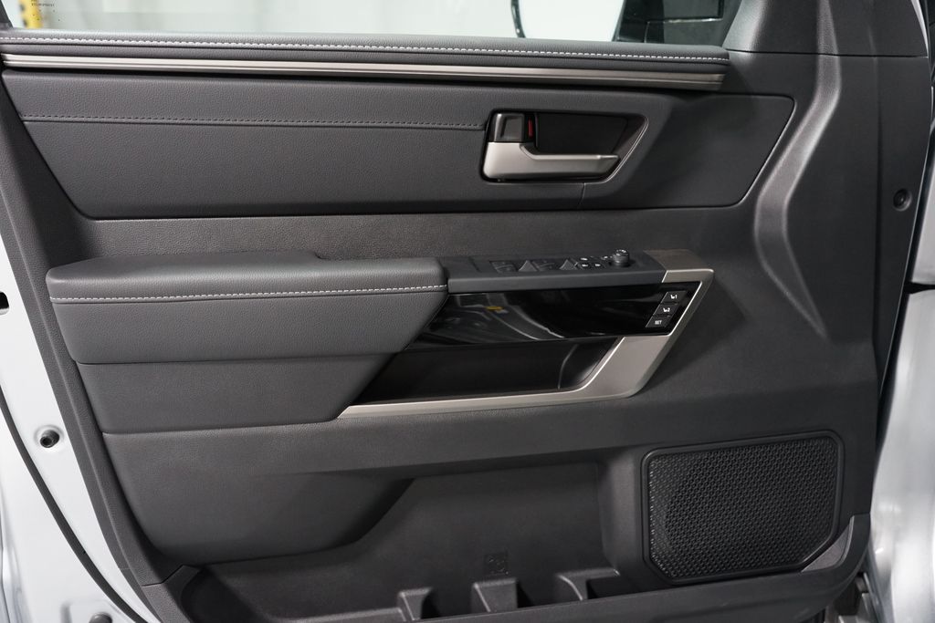 Thumbnail: 2026 Toyota Tundra - 31