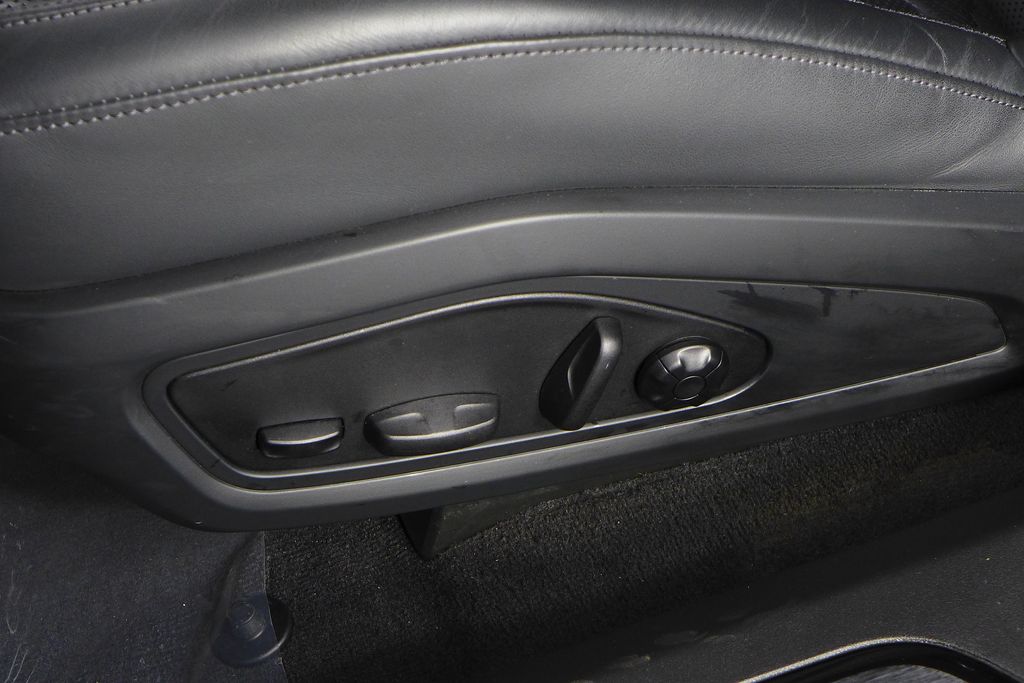 Thumbnail: 2024 Audi e-tron GT - 22