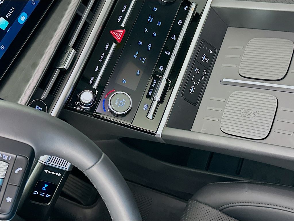 Thumbnail: 2025 Hyundai Santa Fe - 16