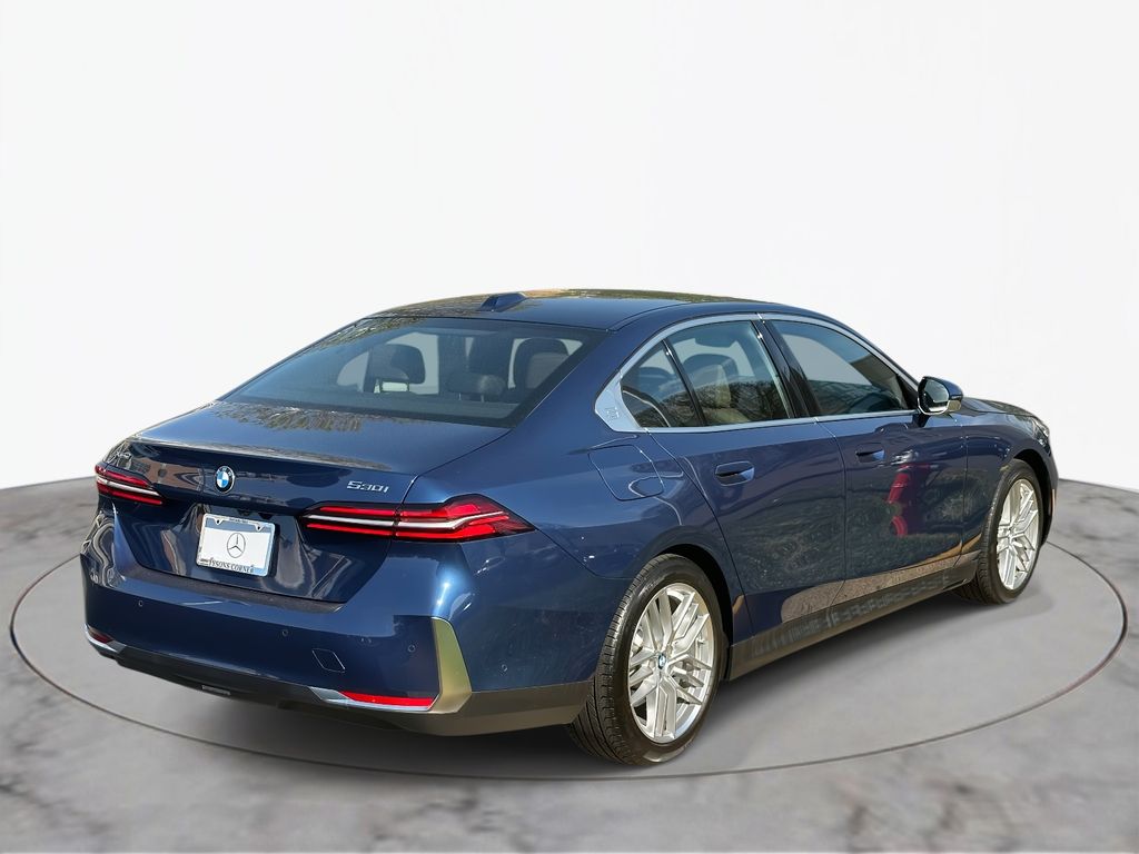 2024 BMW 5 Series 530i xDrive 3