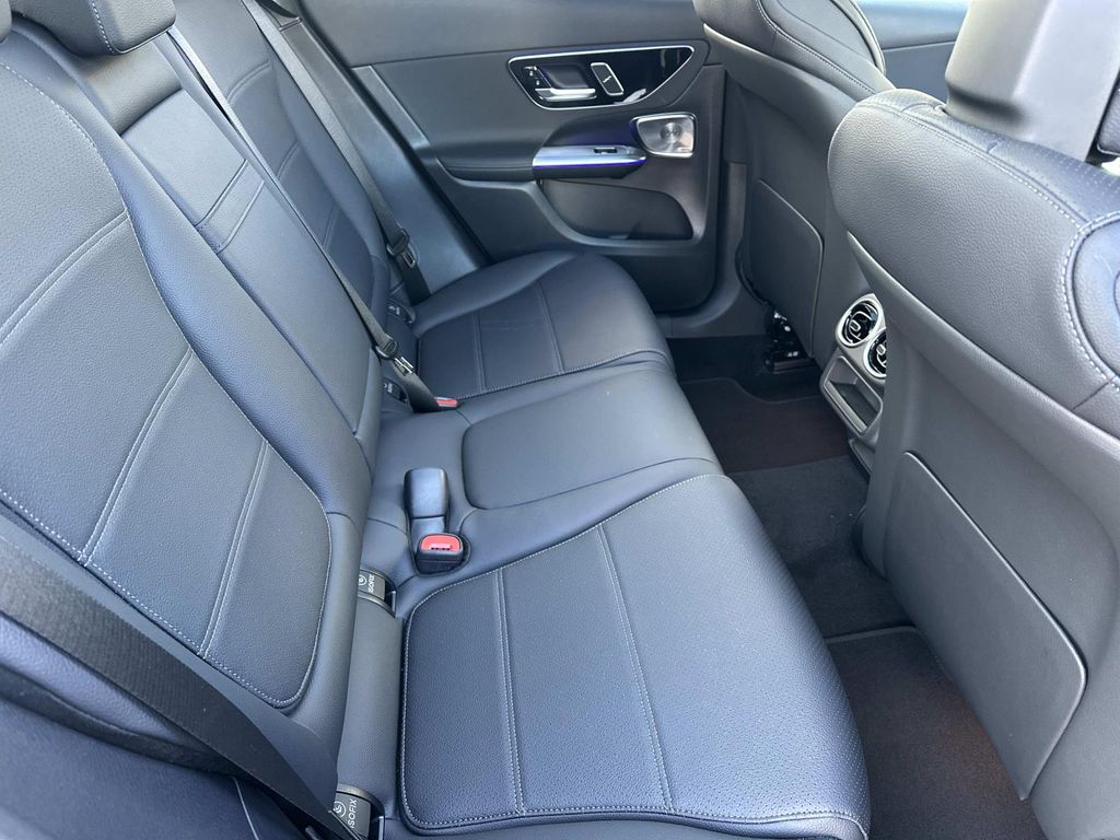 Thumbnail: 2026 Mercedes-Benz GLC - 19