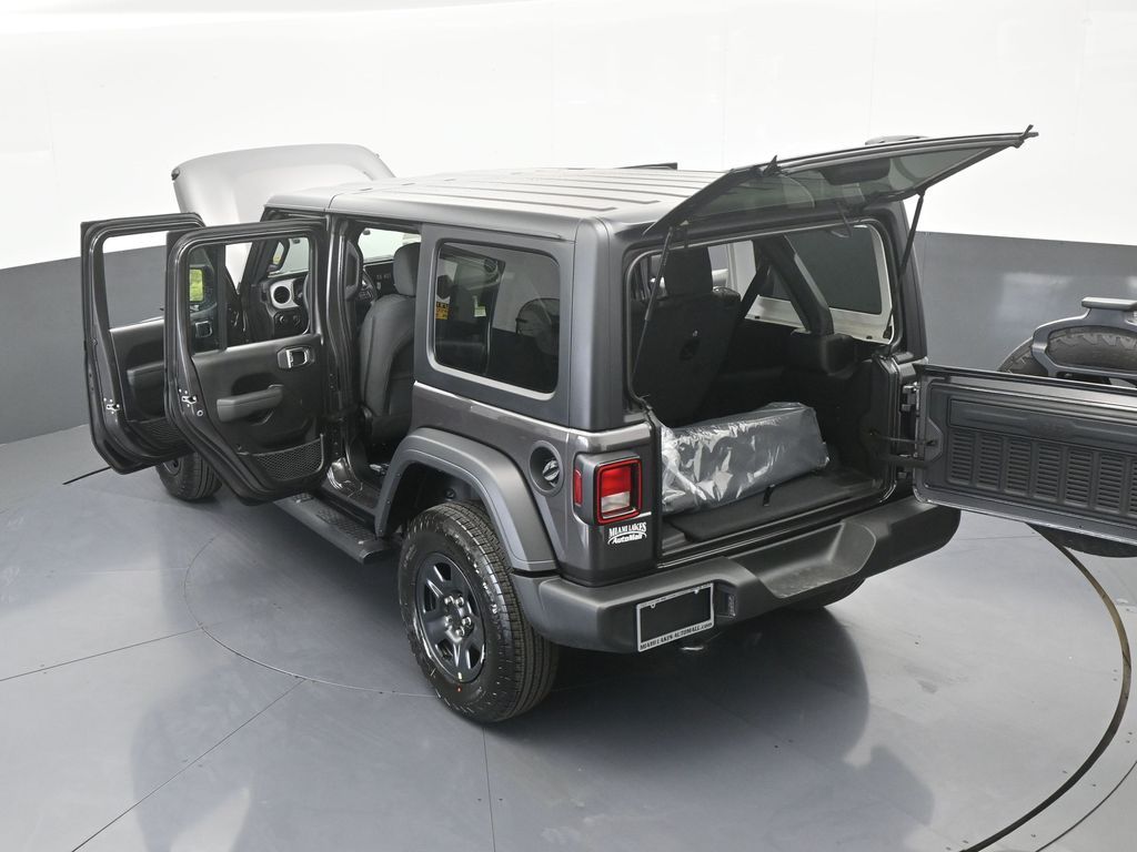 New 2026 Granite Crystal Metallic Clearcoat Jeep Sport image 59