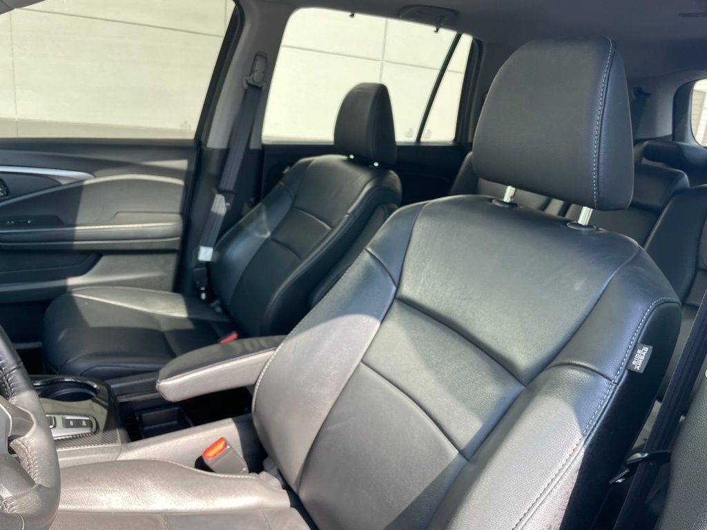 Thumbnail: 2022 Honda Pilot - 25