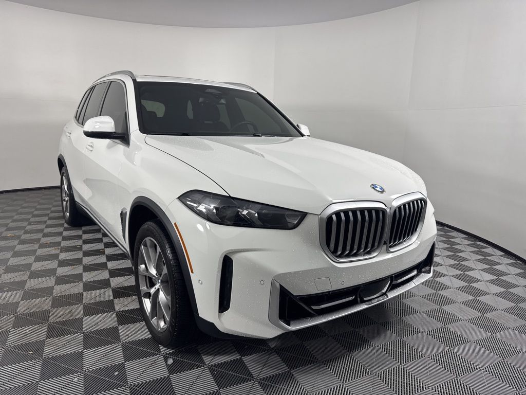 Thumbnail: 2024 BMW X5 - 3