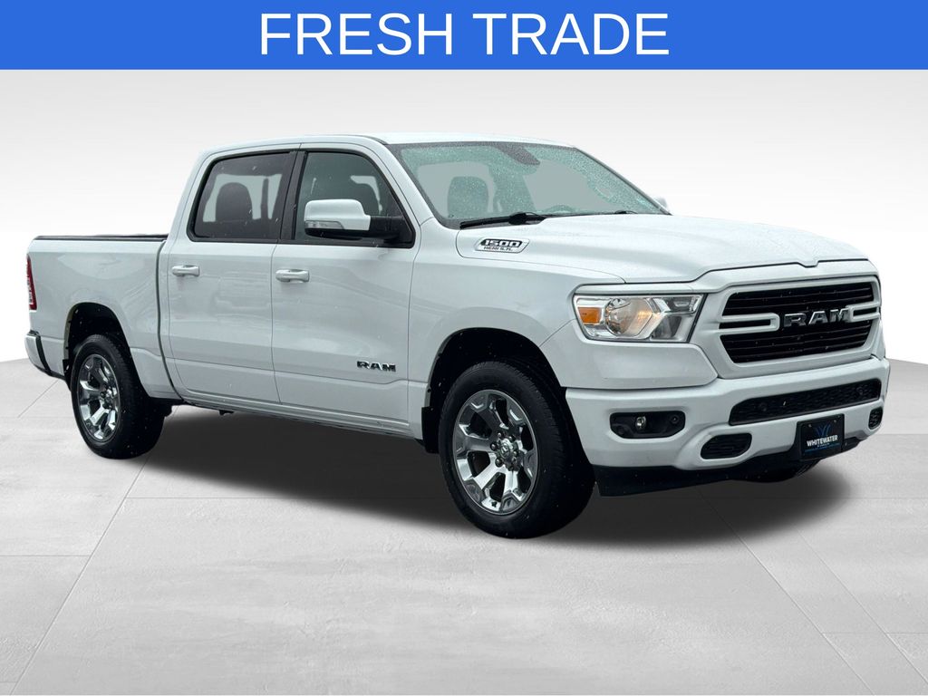 Bright White Clearcoat 2019 RAM 1500 Pickup Truck Four-Wheel Drive 8-Speed Automatic