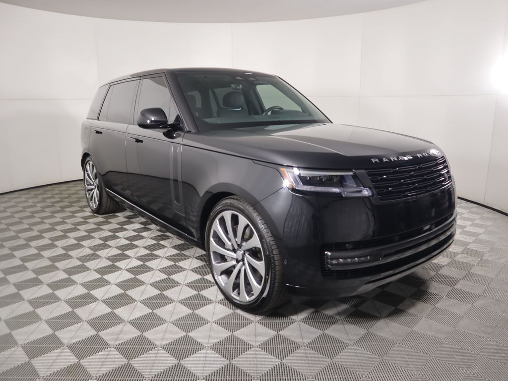 Thumbnail: 2025 Land Rover Range Rover - 3