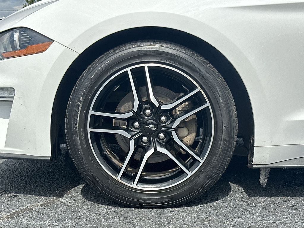 2019 Ford Mustang EcoBoost Premium - 9