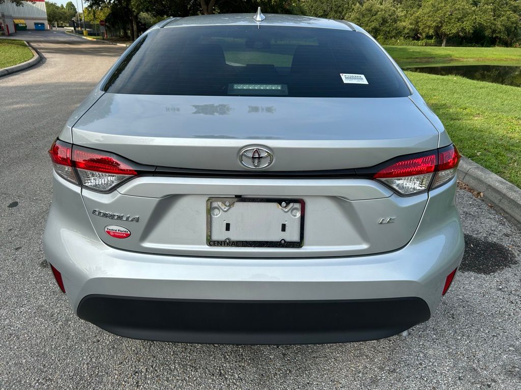 2024 Toyota Corolla LE 4