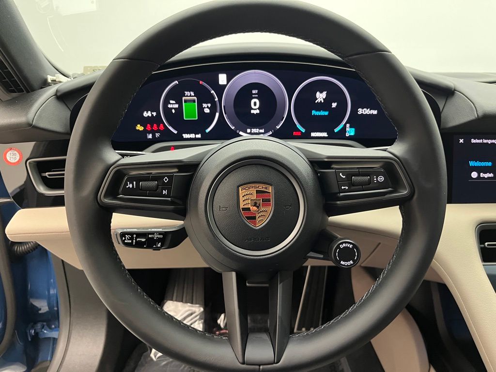 Thumbnail: 2025 Porsche Taycan - 12