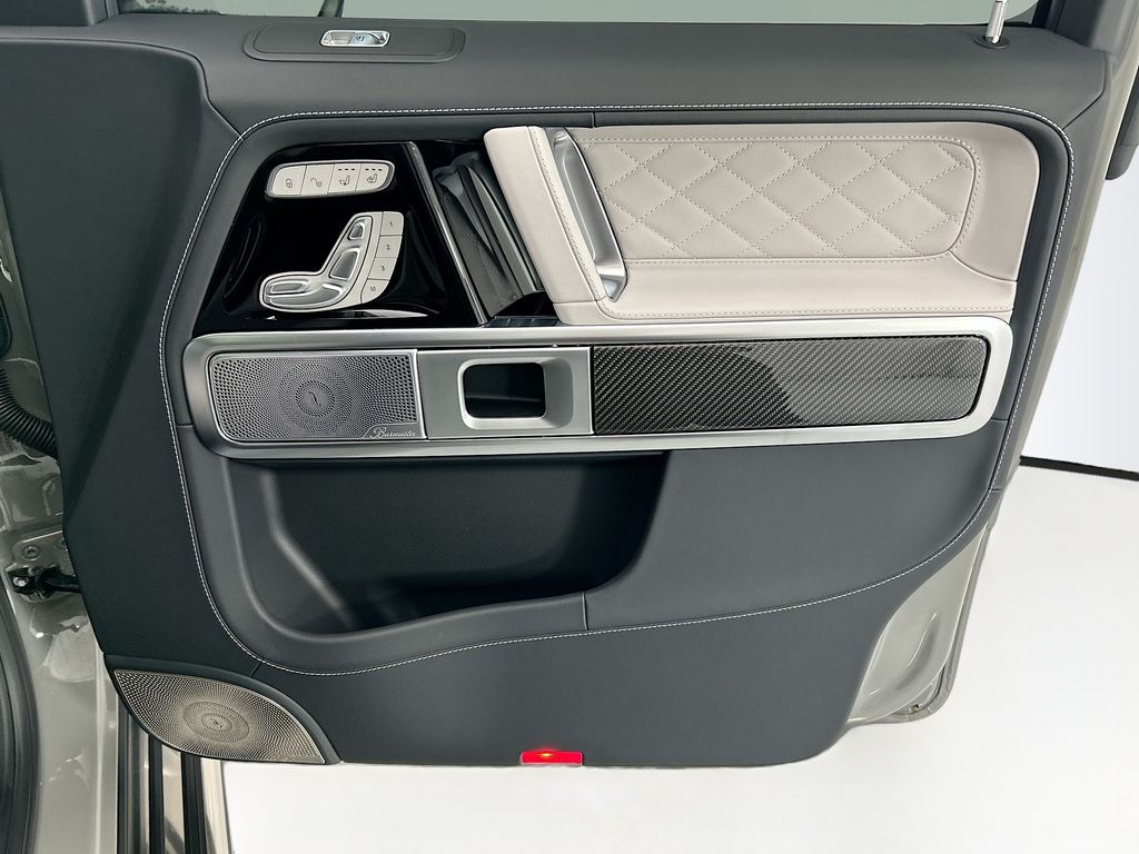 Thumbnail: 2026 Mercedes-Benz G-Class - 24
