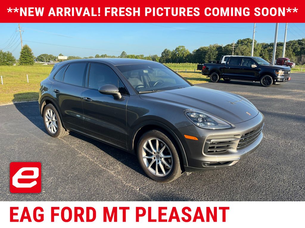 Quartzite Metallic 2019 Porsche Cayenne SUV / Crossover All-Wheel Drive 8-Speed Automatic