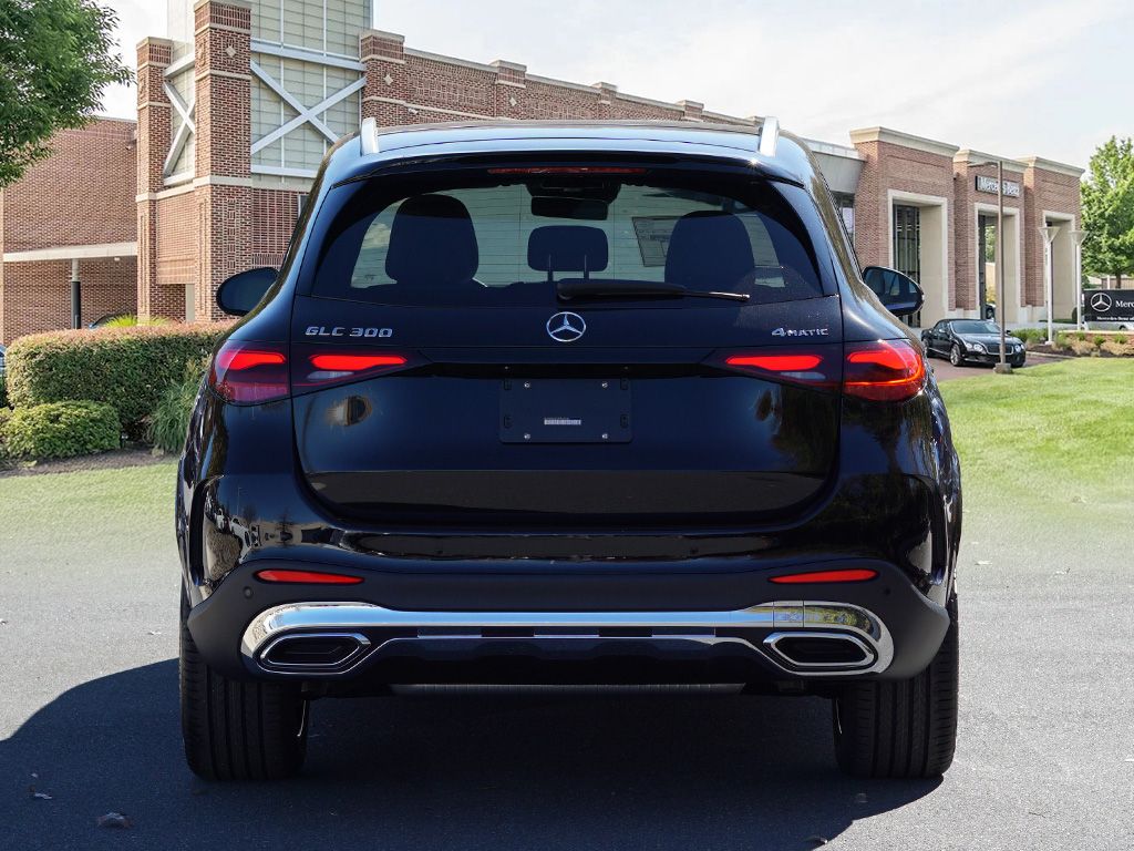 Thumbnail: 2026 Mercedes-Benz GLC - 5