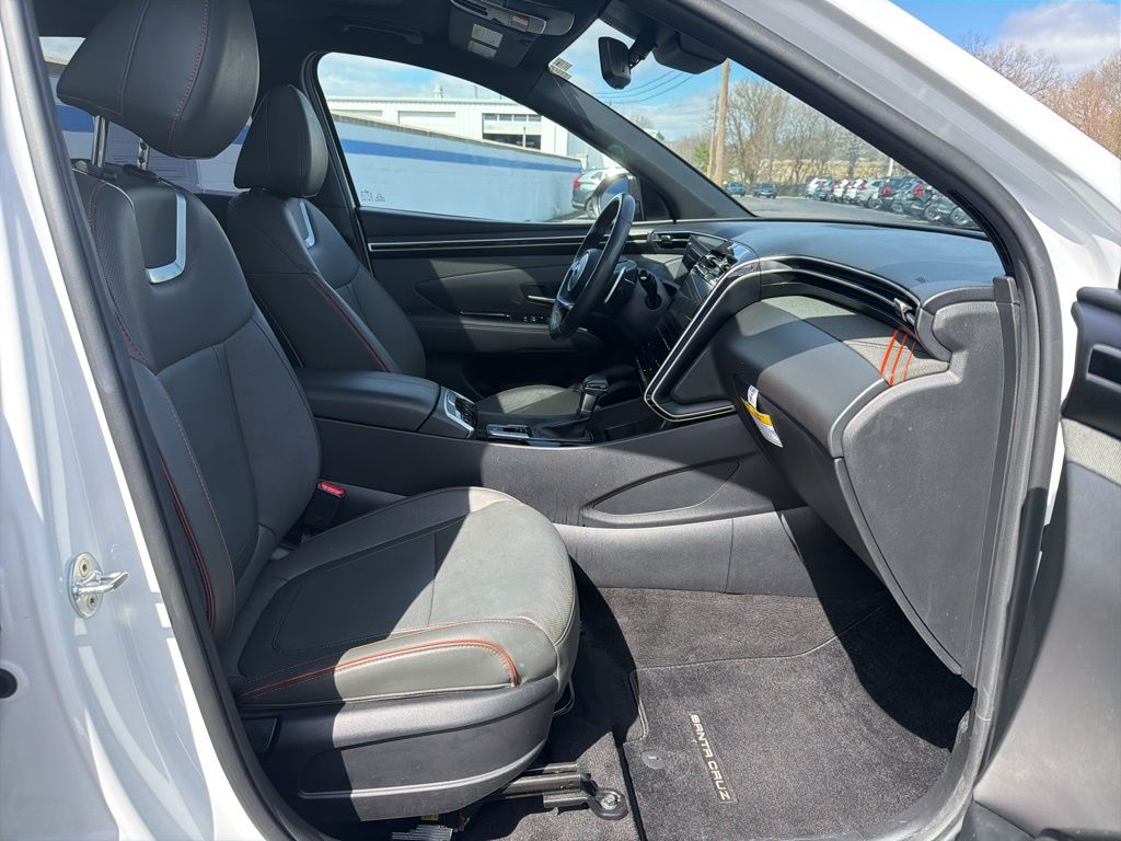 Thumbnail: 2023 Hyundai Santa Cruz - 25