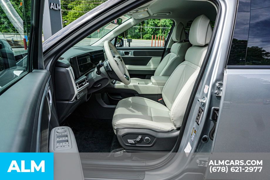 Used 2026 Silver Hyundai SEL image 18