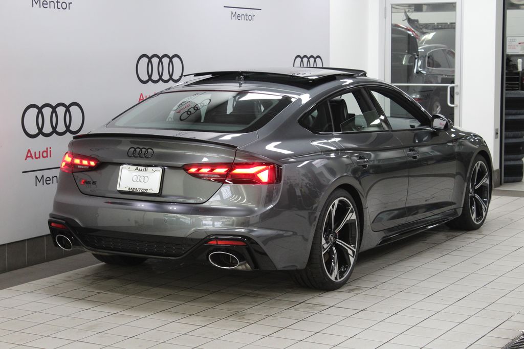 2025 Audi RS 5  6