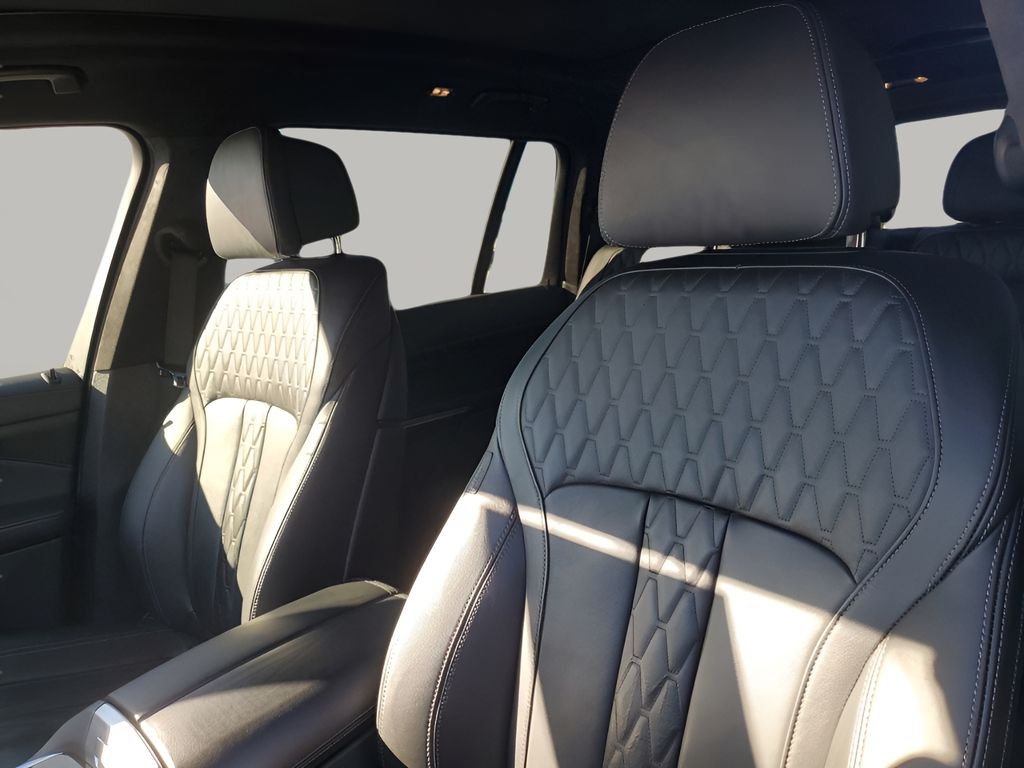 Used Car 2023 Bmw X7  Xdrive40i For Sale Under $60,000 In Austin, Texas