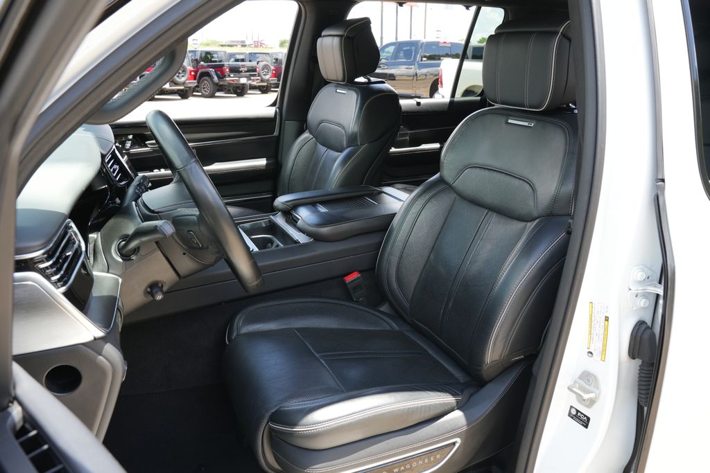 2024 Jeep Grand Wagoneer L Series II White/off-white at Victoria Chrysler Dodge Jeep Ram