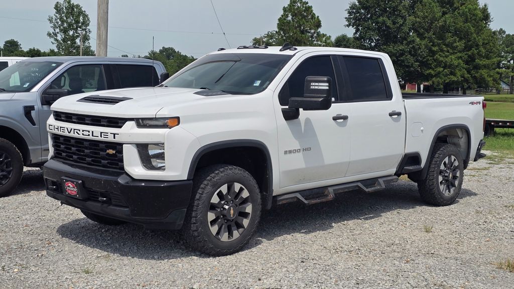 Summit White 2021 Chevrolet Silverado 2500HD Pickup Truck Four-Wheel Drive 6-Speed Automatic