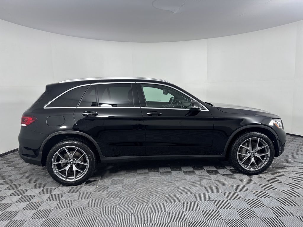 Thumbnail: 2020 Mercedes-Benz GLC - 4