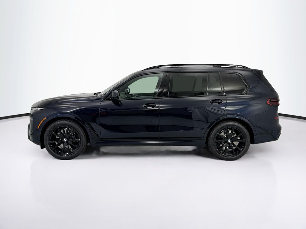 Thumbnail: 2027 BMW X7 - 8
