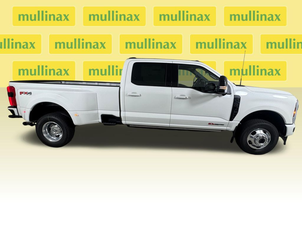 New 2026 White Ford Platinum image 20