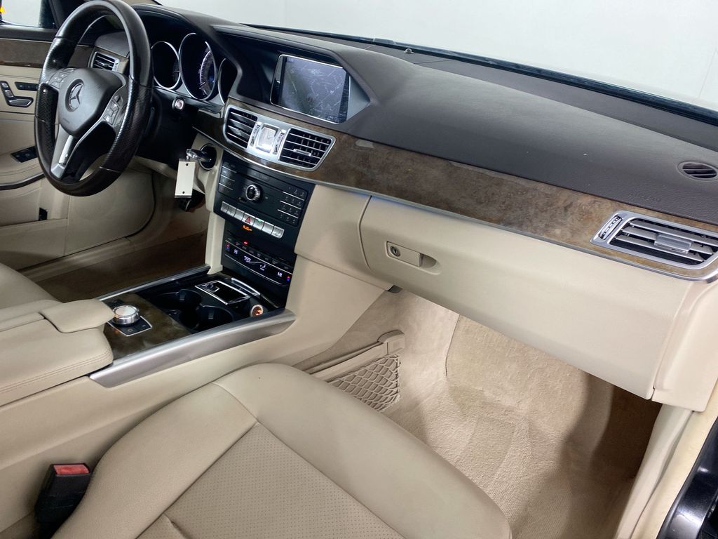 2016 Mercedes-Benz E-Class E 350 27