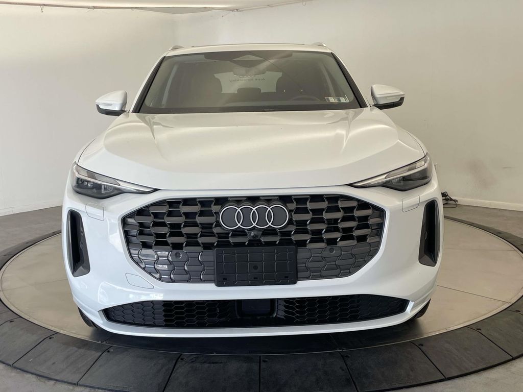 2025 Audi Q5 2.0T Premium White at Audi Porsche Sewickley