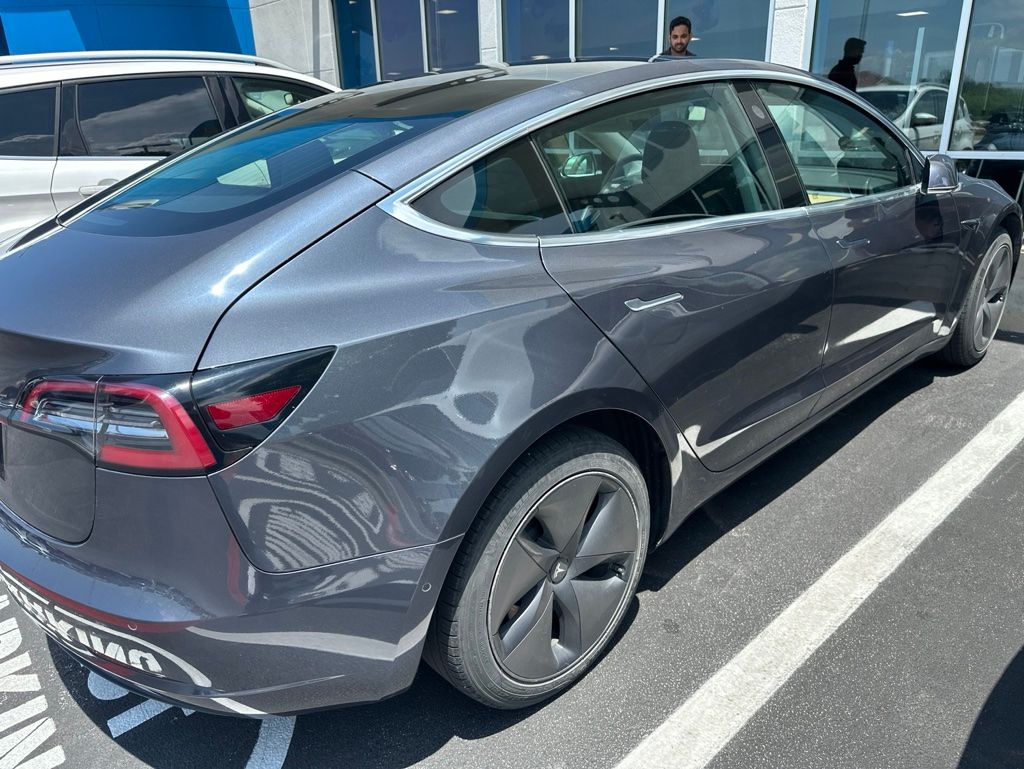 car-gallery-4
