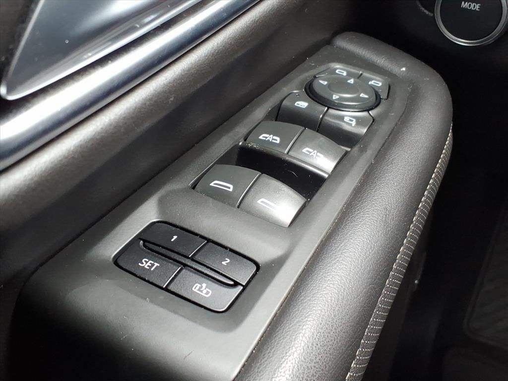 used 2021 GMC Yukon car, priced at $44,900