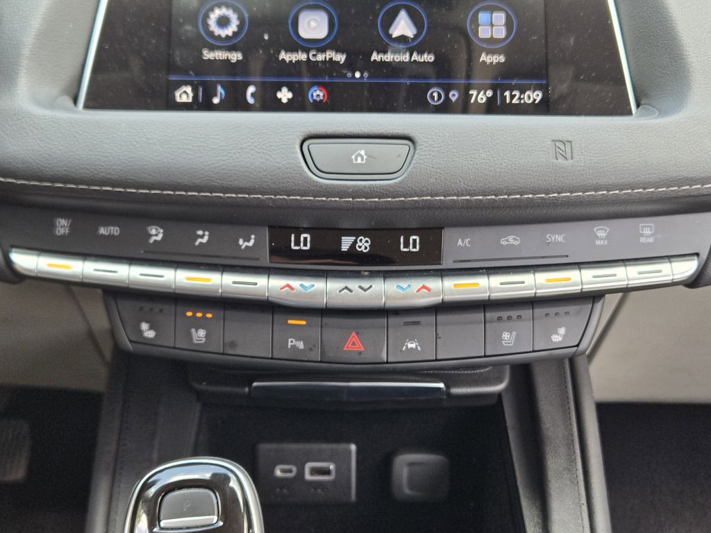 used 2021 Cadillac XT4 car, priced at $22,841