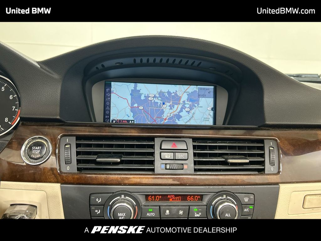 Thumbnail: 2011 BMW 3 Series - 18