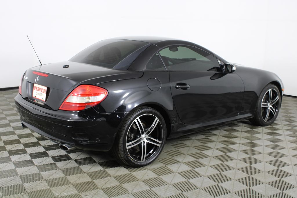 Used 2006 Mercedes-Benz SLK for sale in 