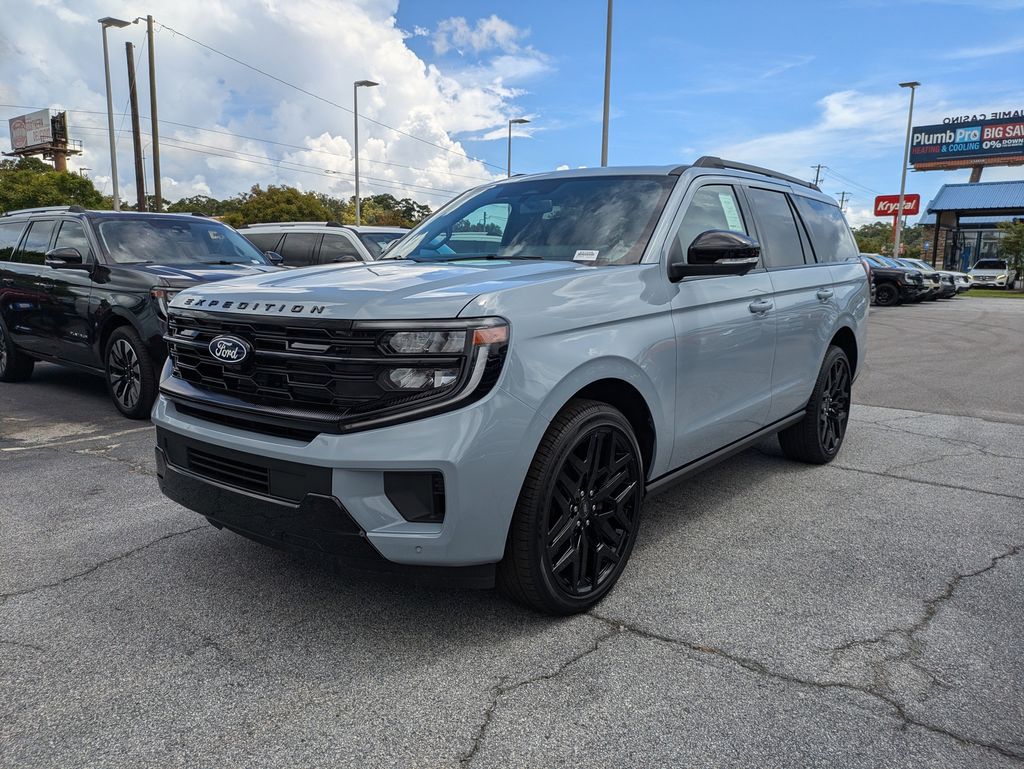 2027 Ford Expedition Platinum